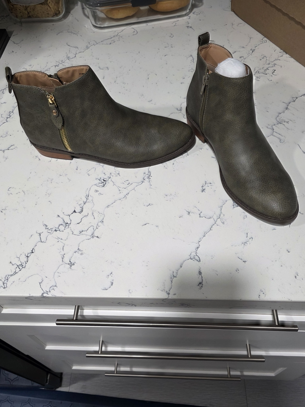 Women's Olive Green Ankle Boots - Classic Side-Zip Chelsea
